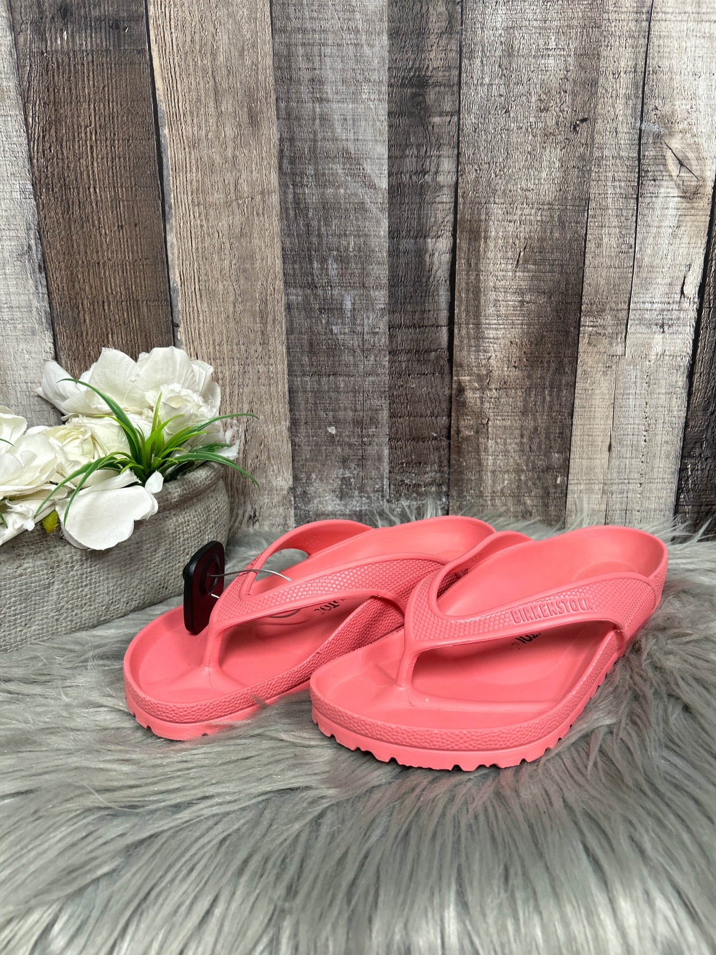 Pink Sandals Flats Birkenstock, Size 6