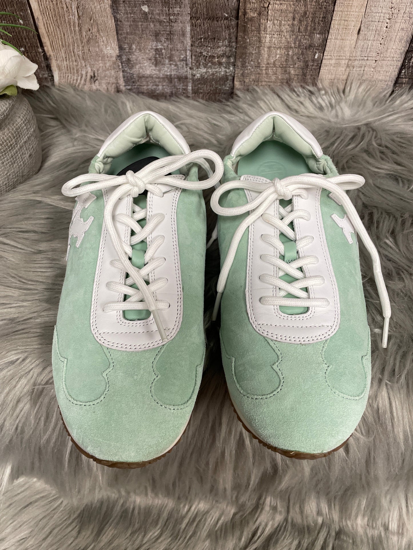 Green Shoes Sneakers Tory Burch, Size 8.5