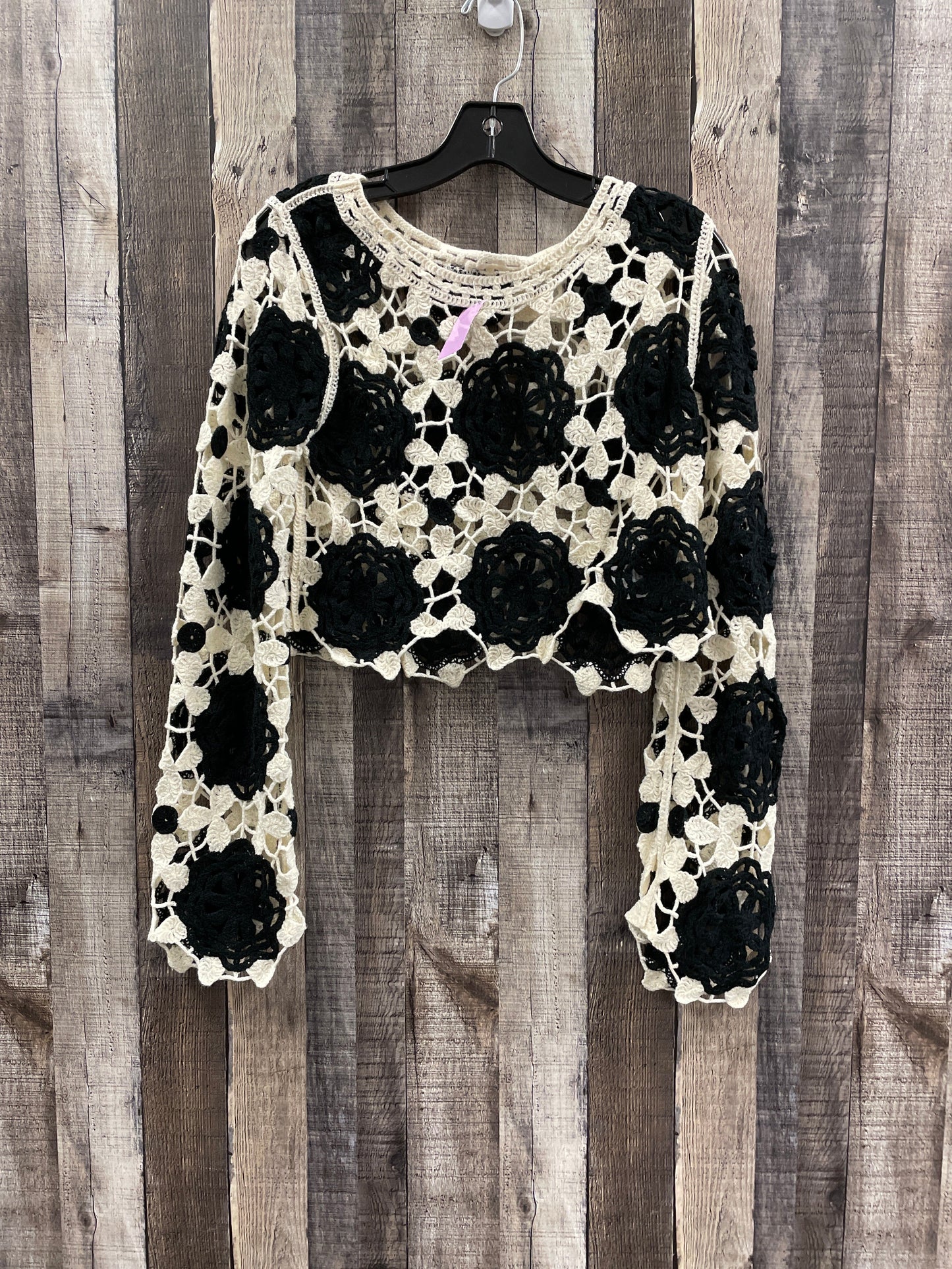 Sweater By Shein In Black & White, Size: Onesize