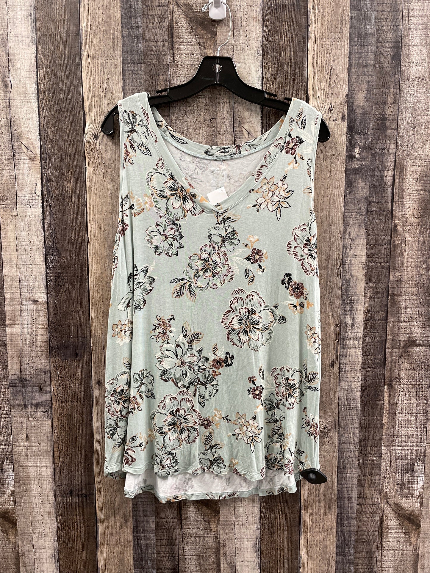 Top Sleeveless By Maurices In Green, Size: 1x