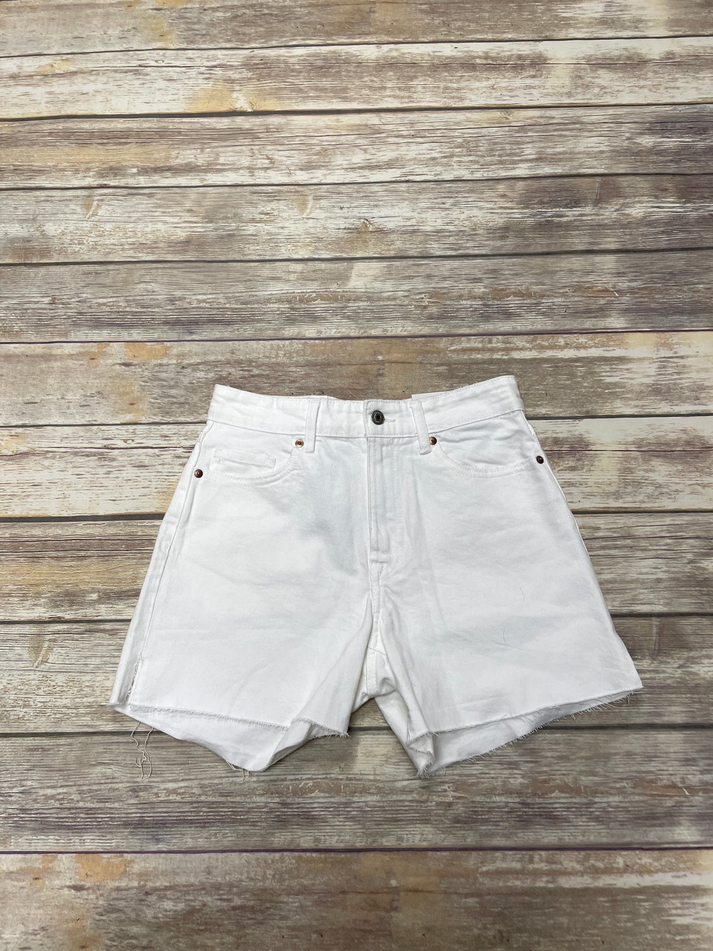 White Shorts H&m, Size 6