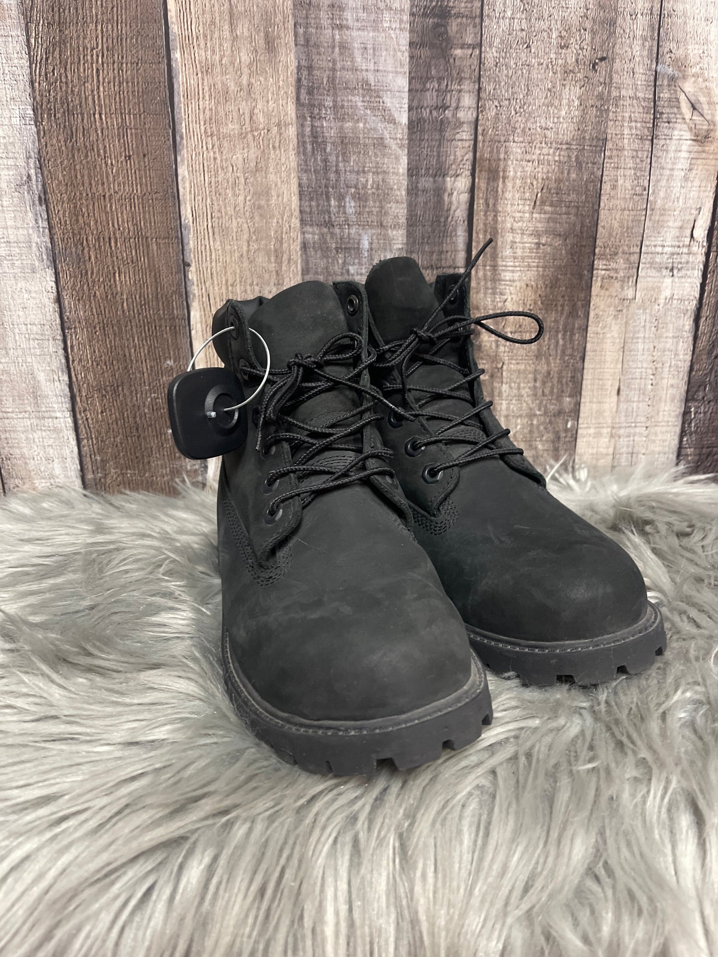 Black Boots Hiking Timberland, Size 8