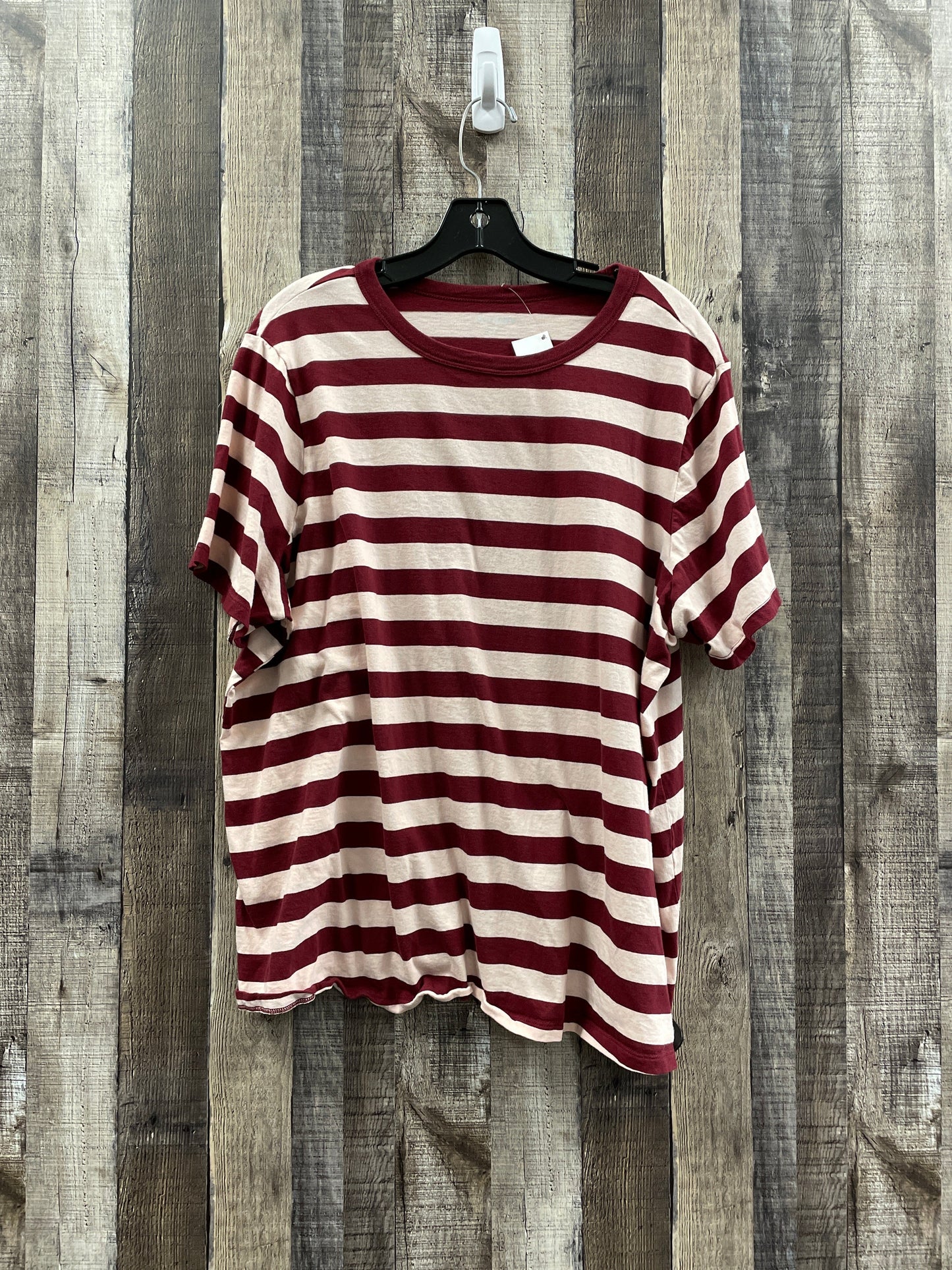 Top Short Sleeve Basic By Old Navy In Striped Pattern, Size: Xxl