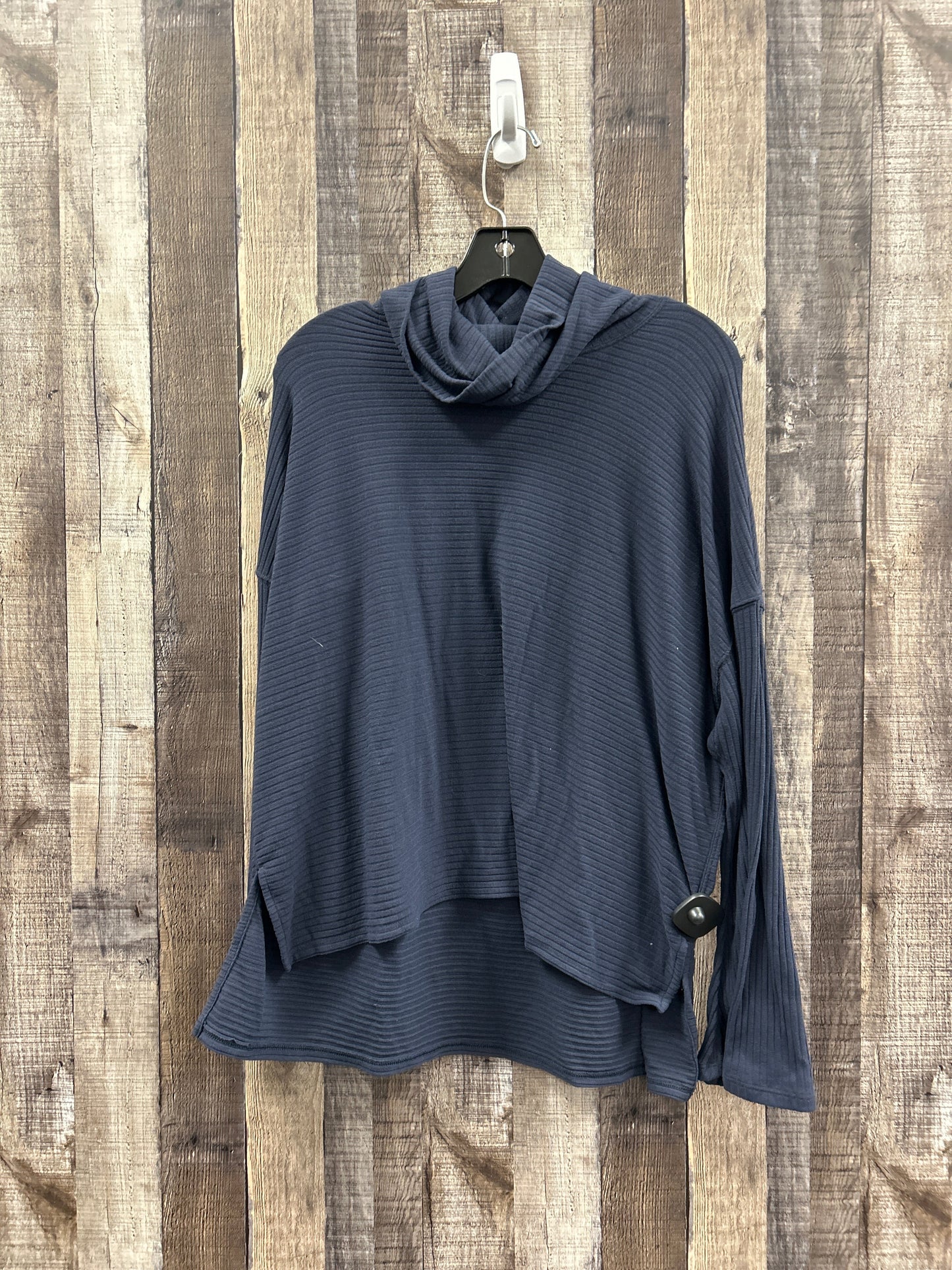 Top Long Sleeve By Free People In Navy, Size: L