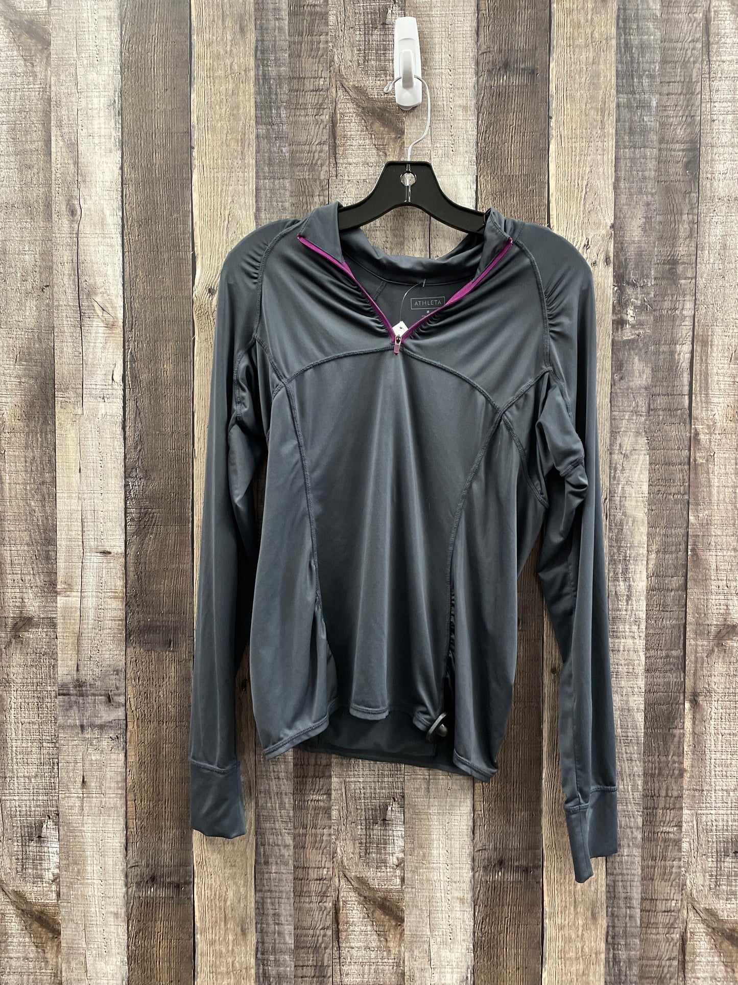 Top Long Sleeve By Athleta In Grey, Size: M