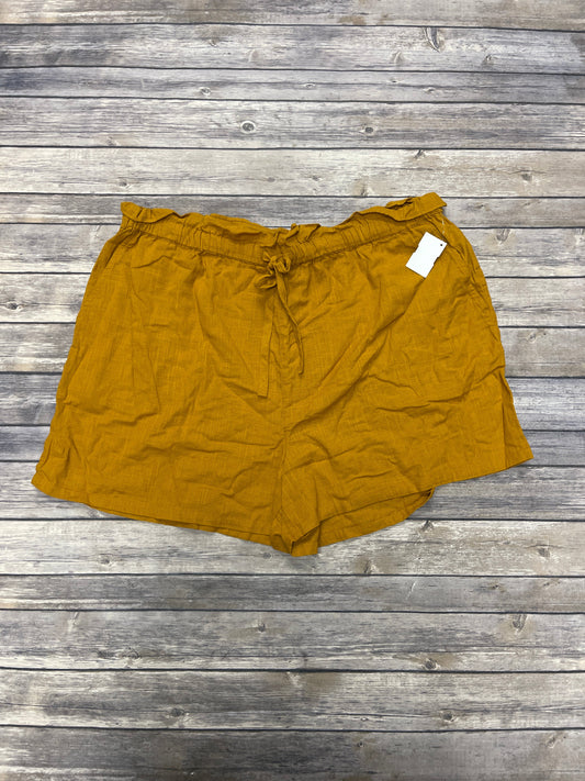 Shorts By Melrose And Market In Gold, Size: 1x