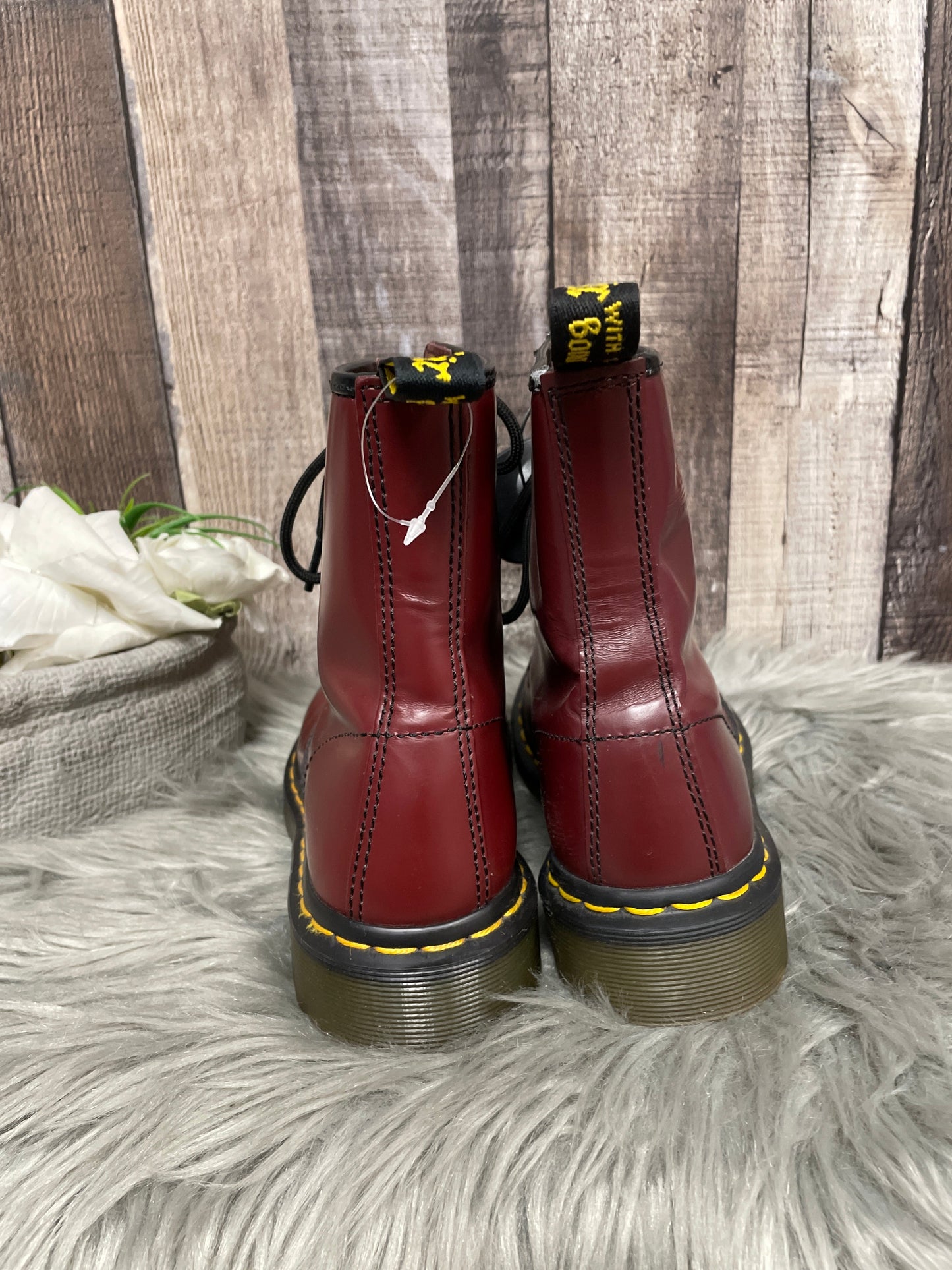 Boots Ankle Flats By Dr Martens In Red, Size: 5