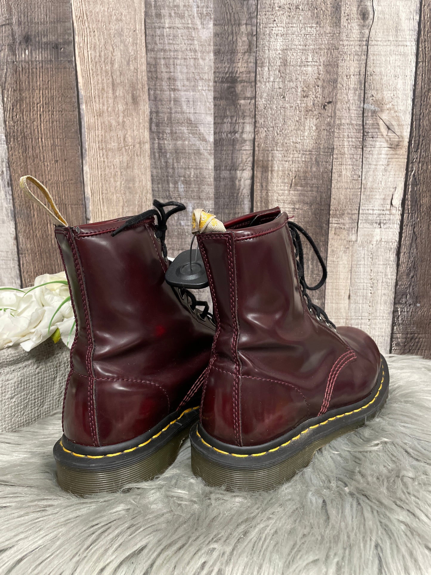 Boots Ankle Flats By Dr Martens In Red, Size: 6