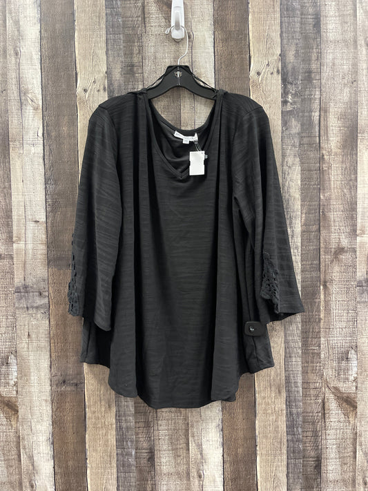 Top 3/4 Sleeve By Cme In Black, Size: 3x