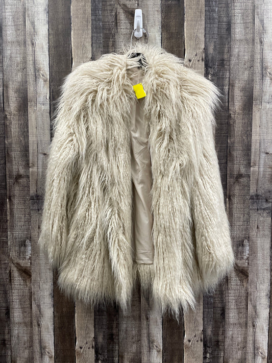 Coat Faux Fur & Sherpa By Divided In Beige, Size: M