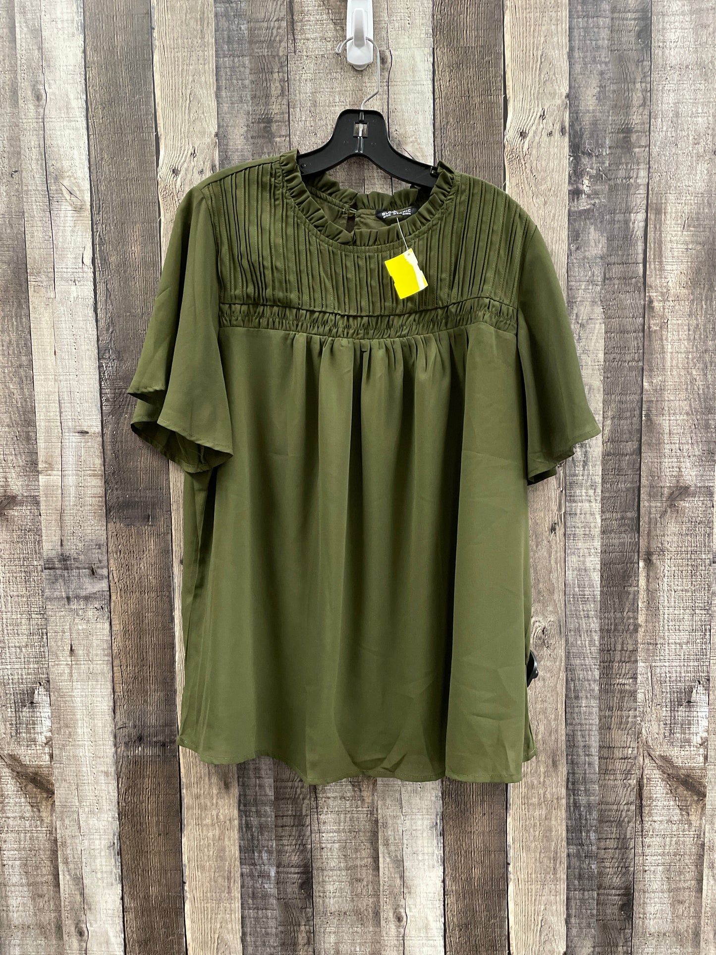 Blouse Short Sleeve By Cme In Green, Size: Xl