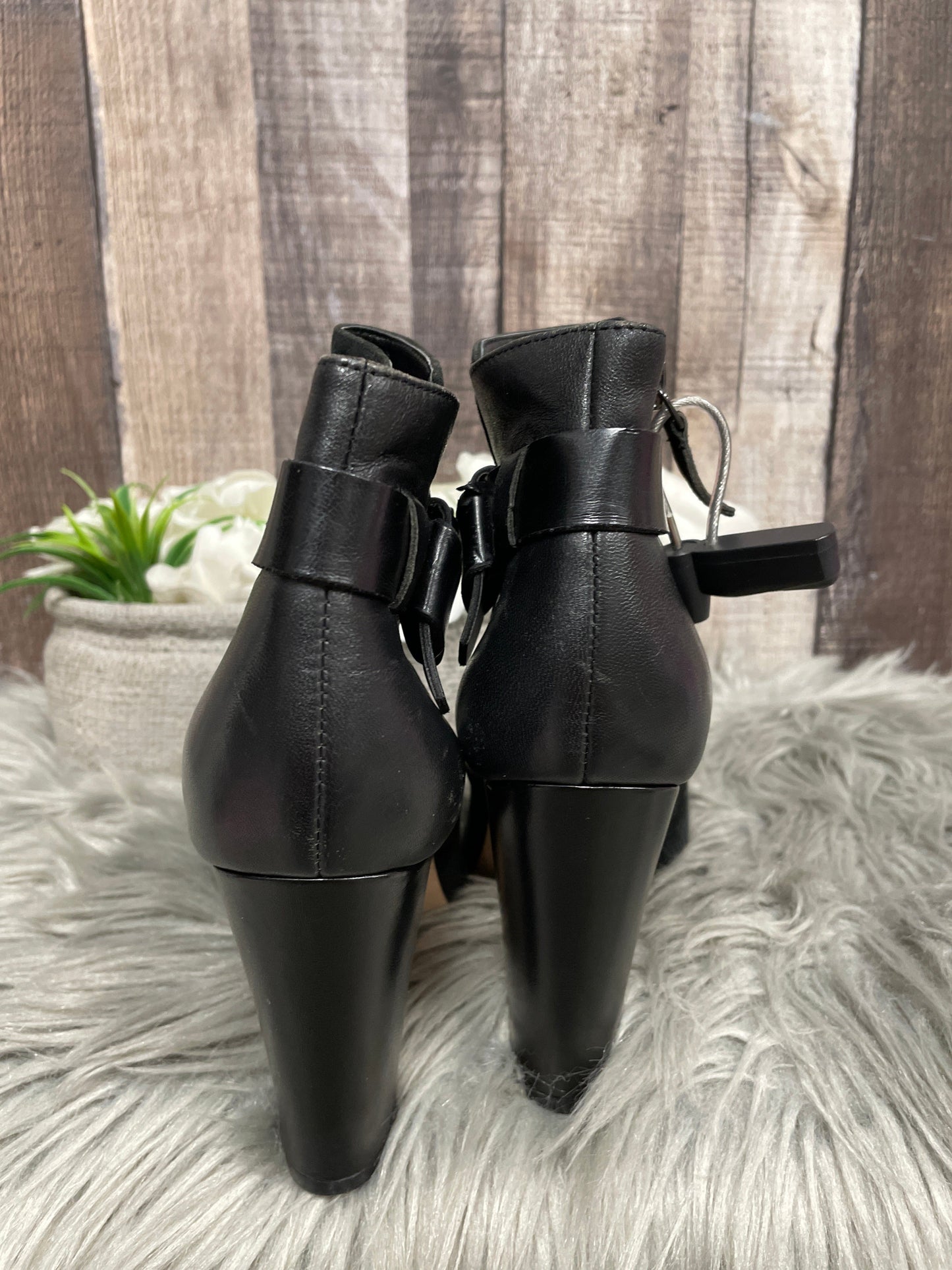 Boots Ankle Heels By White House Black Market In Black, Size: 6.5