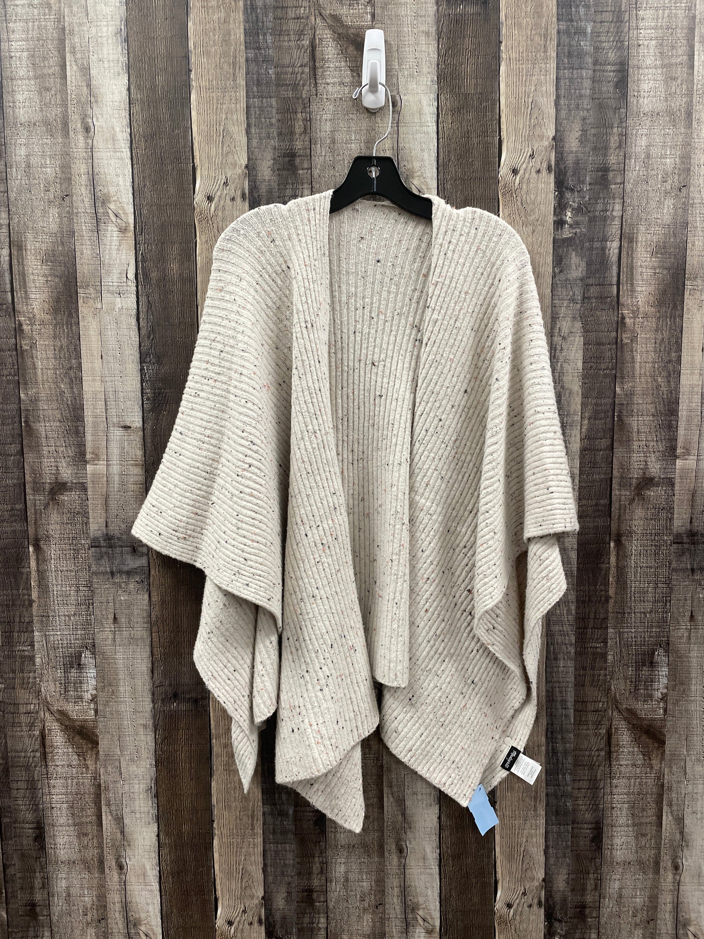 Shawl By Madewell In Beige