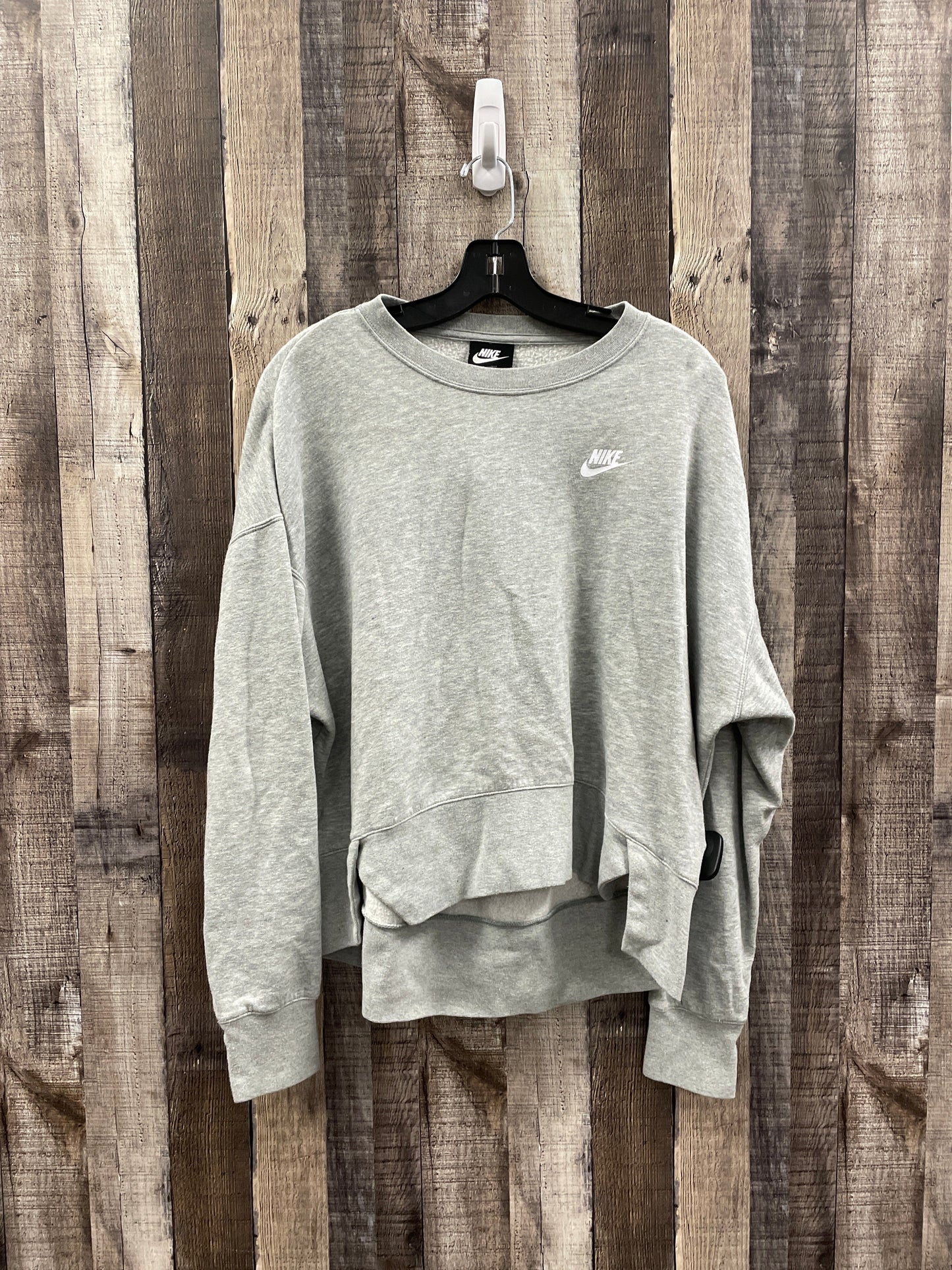 Athletic Sweatshirt Crewneck By Nike In Grey, Size: S