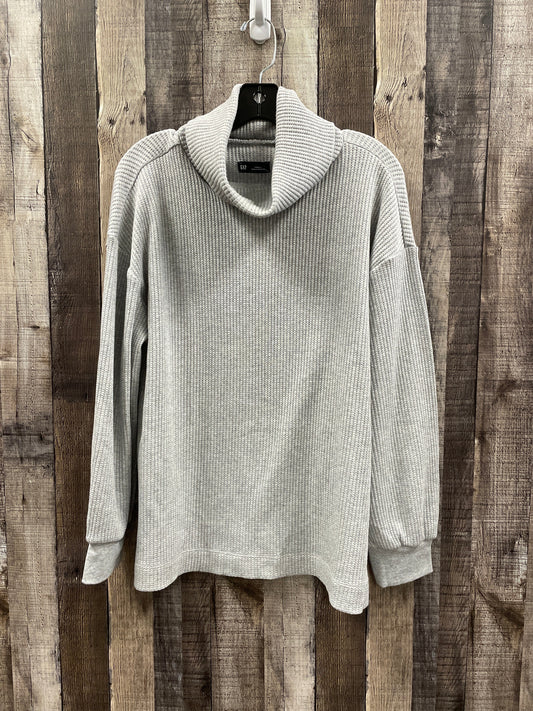 Top Long Sleeve By Gap In Grey, Size: S