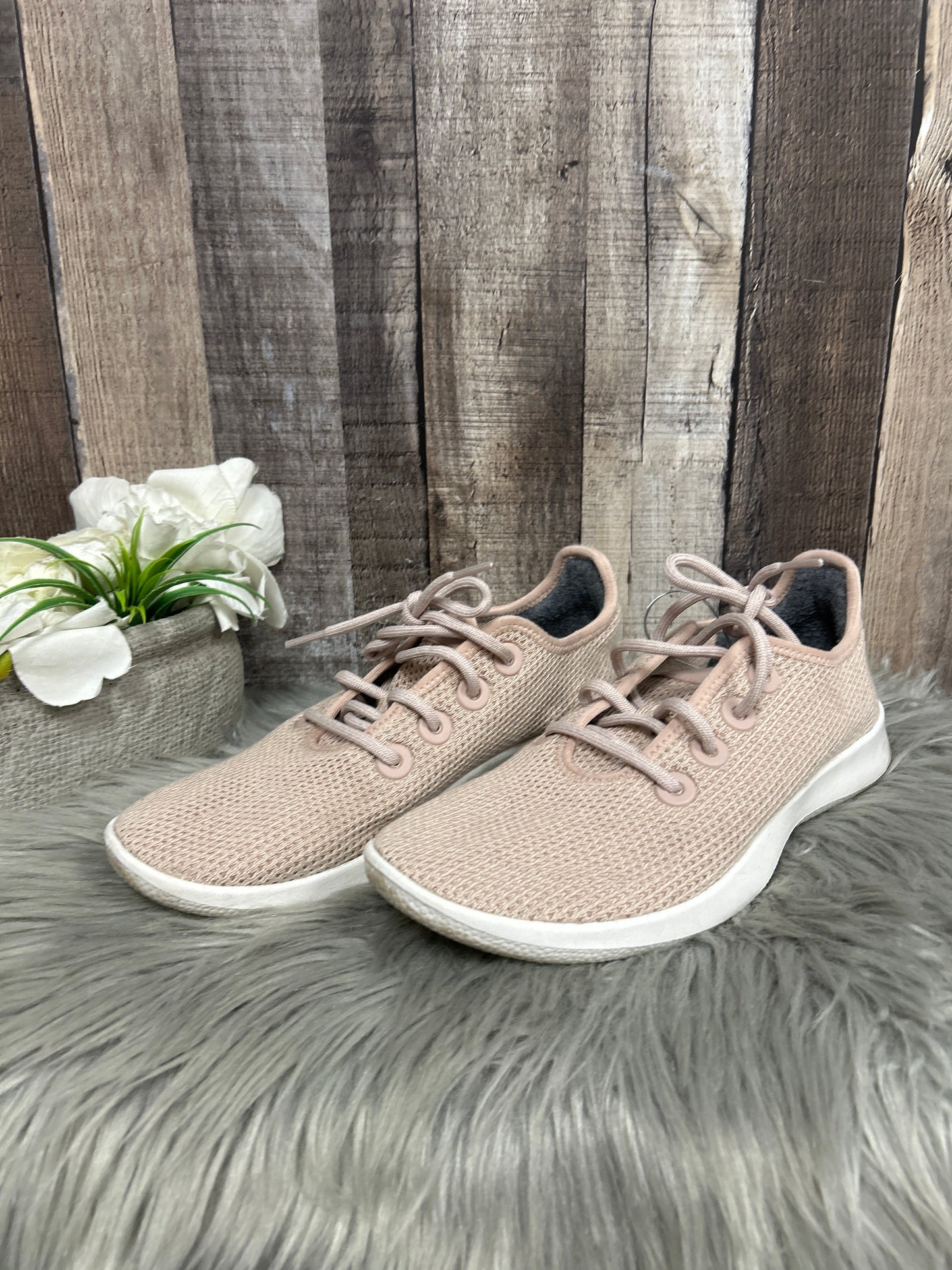 Shoes Sneakers By Allbirds In Pink, Size: 9