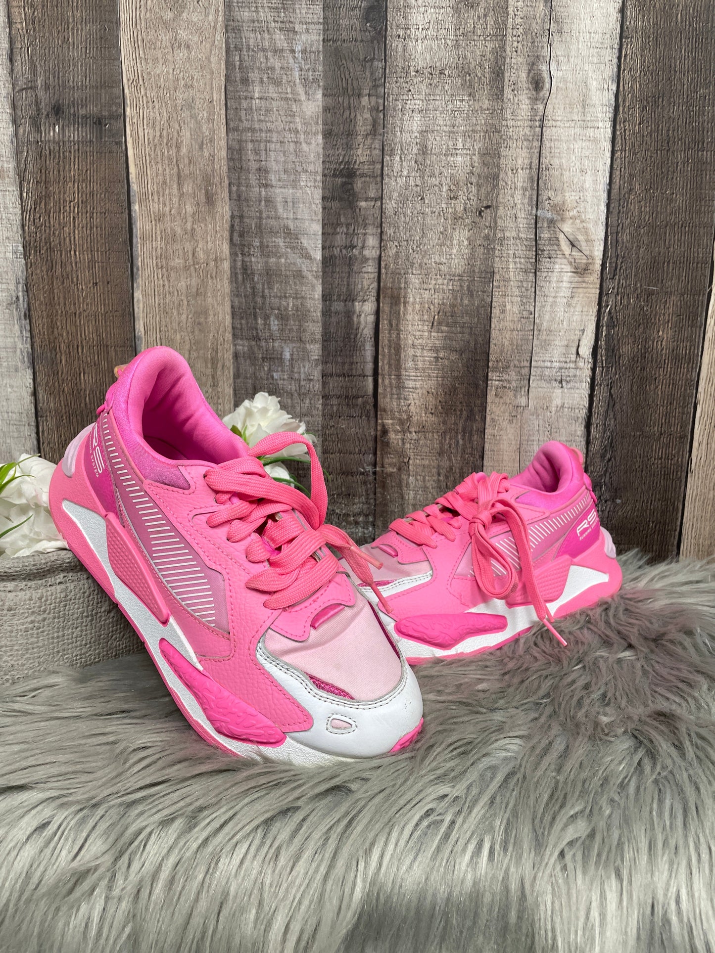 Shoes Athletic By Puma In Pink, Size: 6