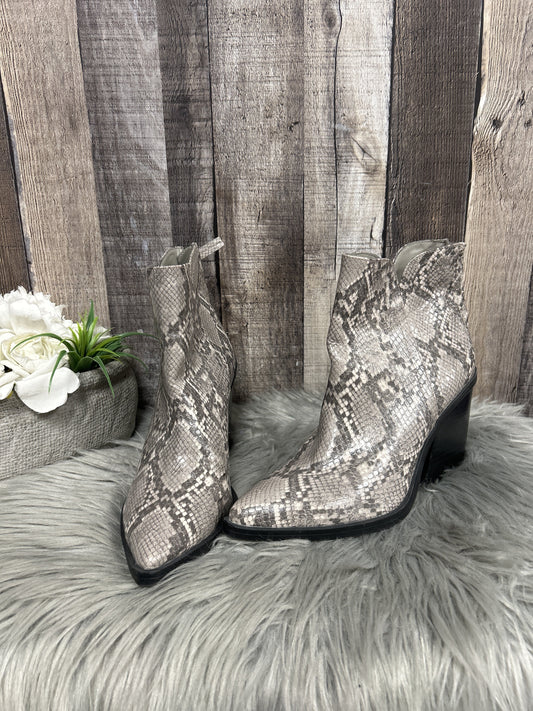 Boots Ankle Heels By 14th And Union  Size: 7
