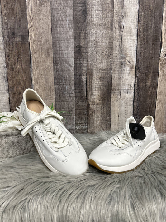 Shoes Sneakers By Clarks  Size: 7.5