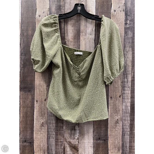 Top Short Sleeve By Abercrombie And Fitch In Green, Size: L