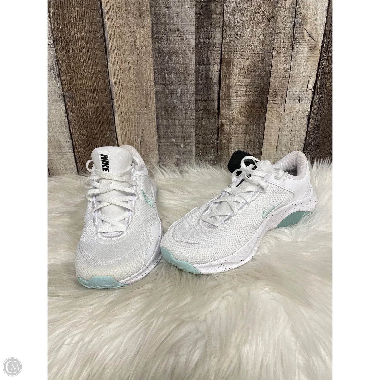 Shoes Athletic By Nike In White, Size: 9