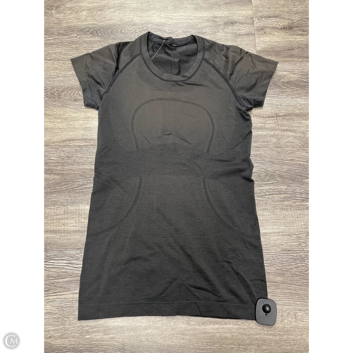 Athletic Top Short Sleeve By Clothes Mentor In Black, Size: 6