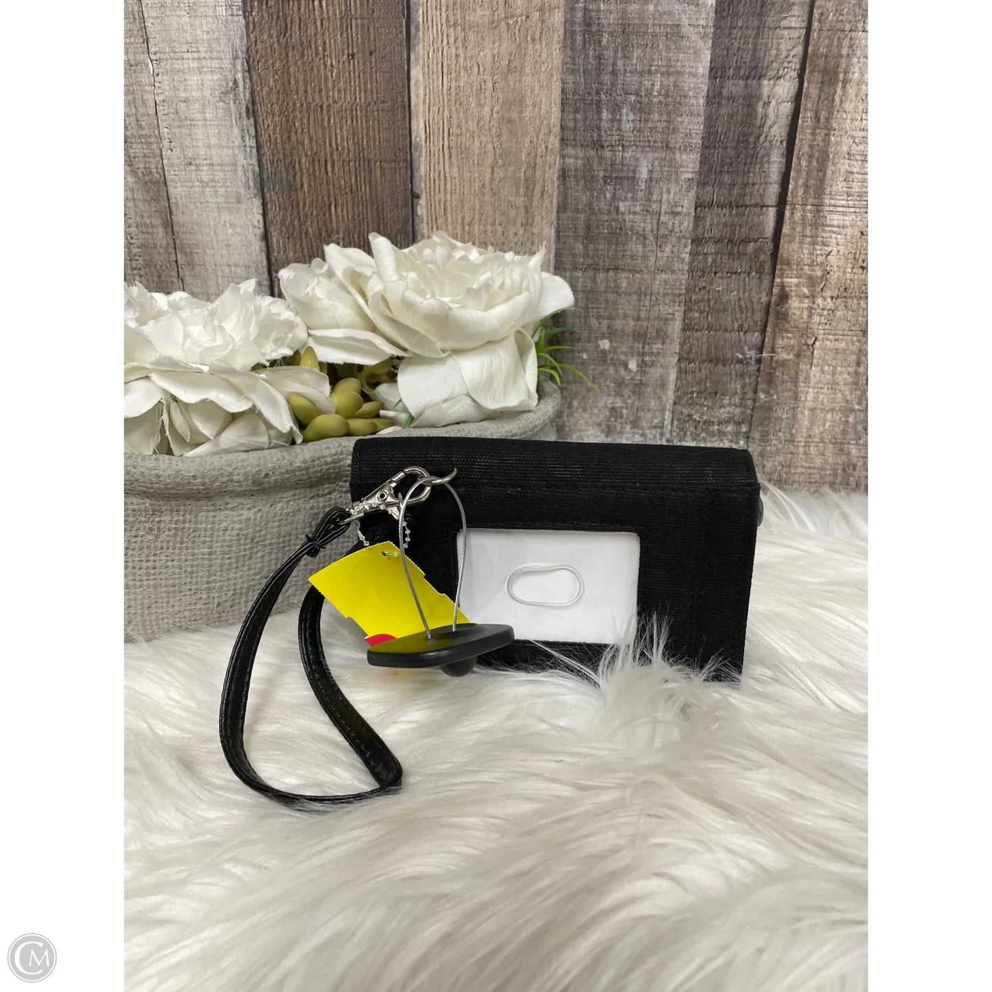 Wristlet By Vera Bradley, Size: Small