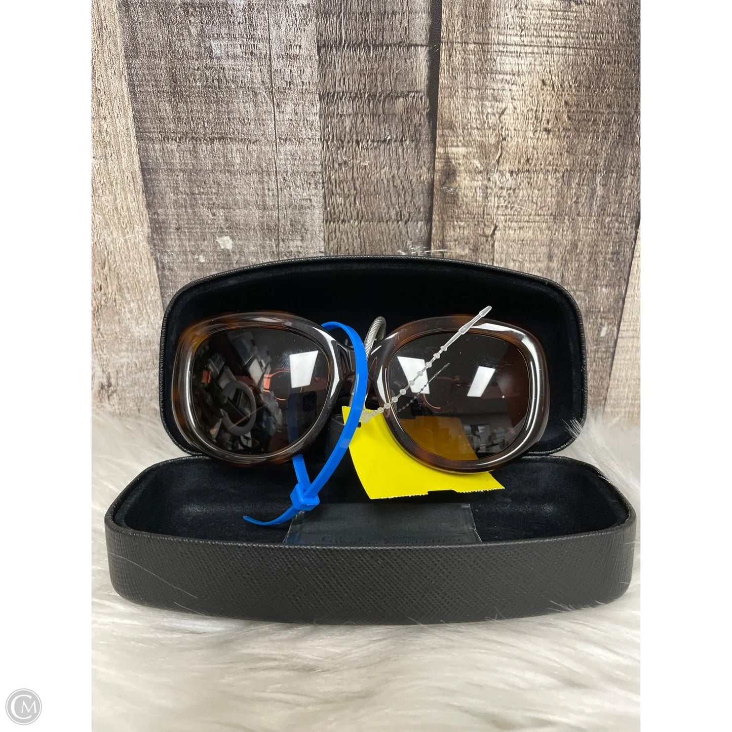 Sunglasses Luxury Designer By Ferragamo