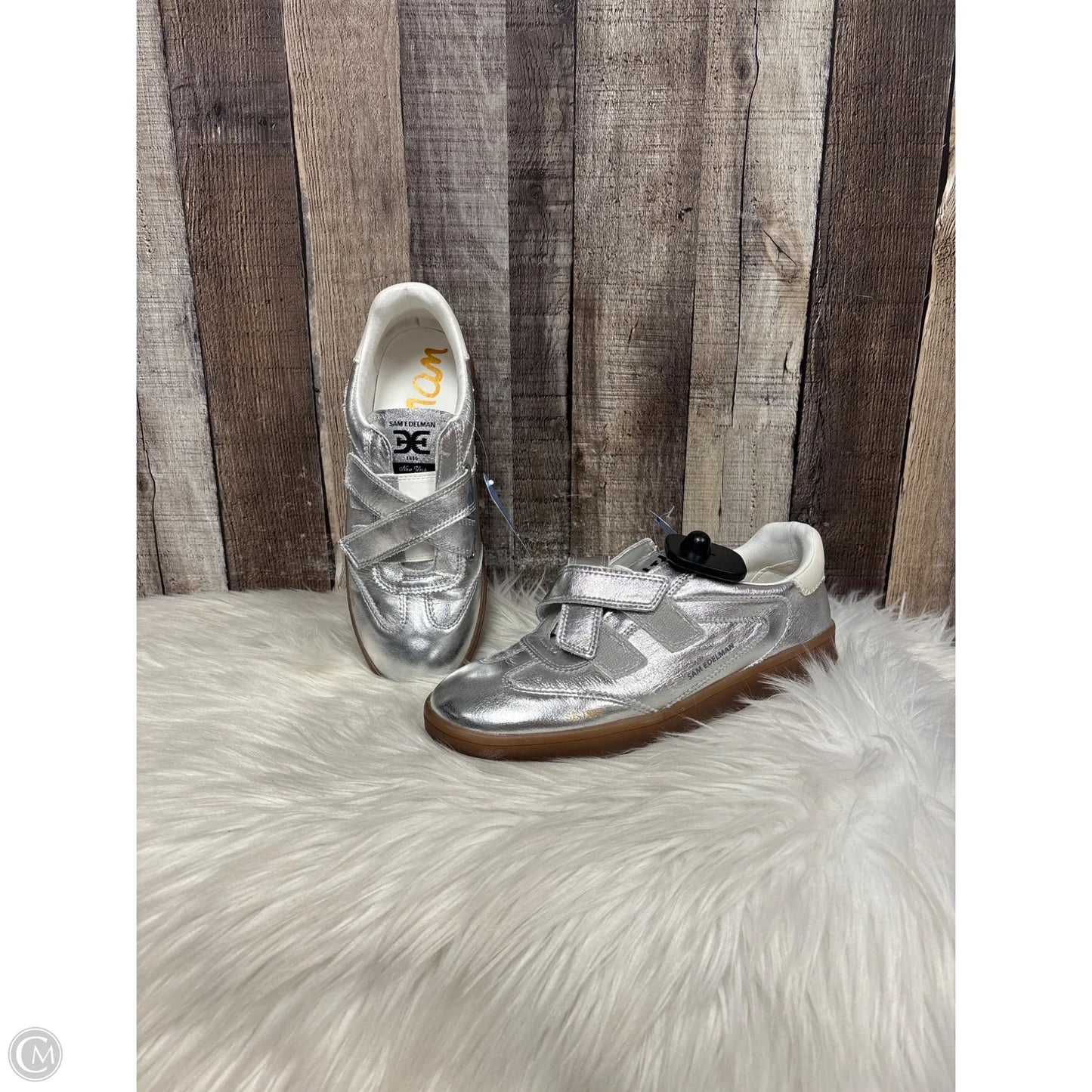 Shoes Sneakers By Sam Edelman In Silver, Size: 8