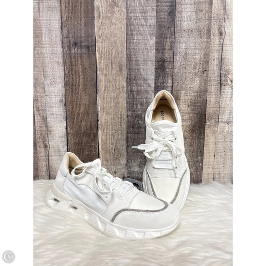 Shoes Sneakers By Vaneli In White, Size: 8