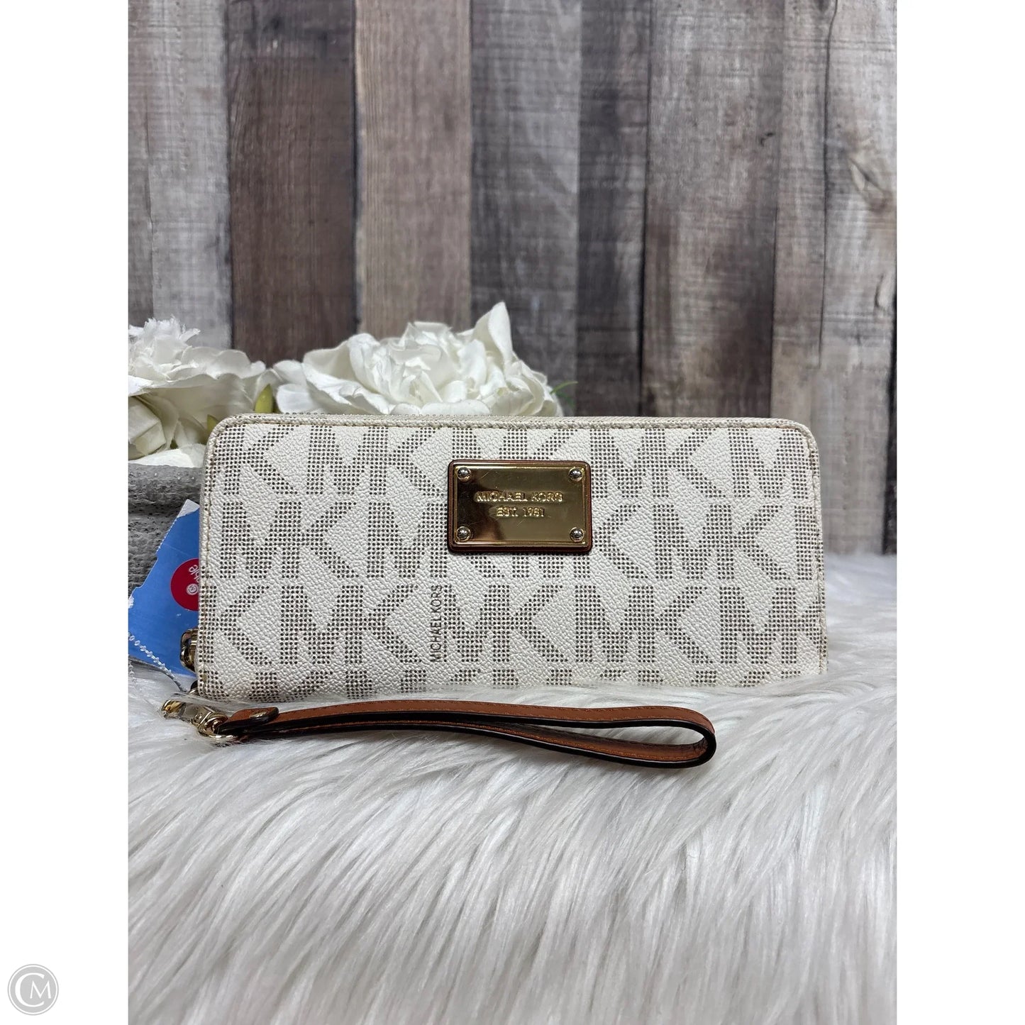 Wristlet Designer By Michael Kors, Size: Large