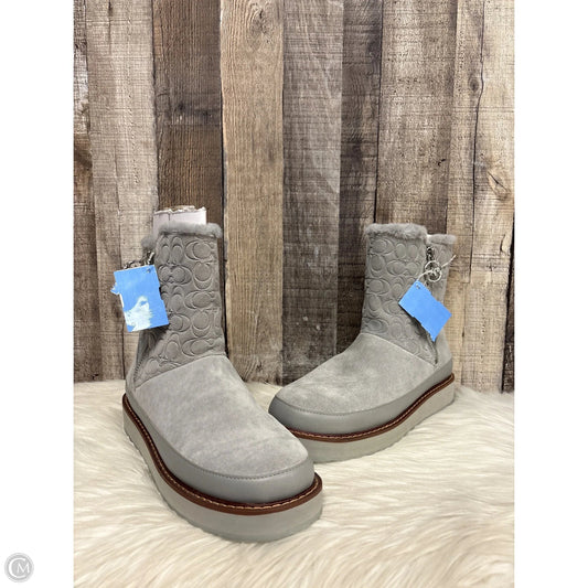 Boots Designer By Coach In Grey, Size: 8