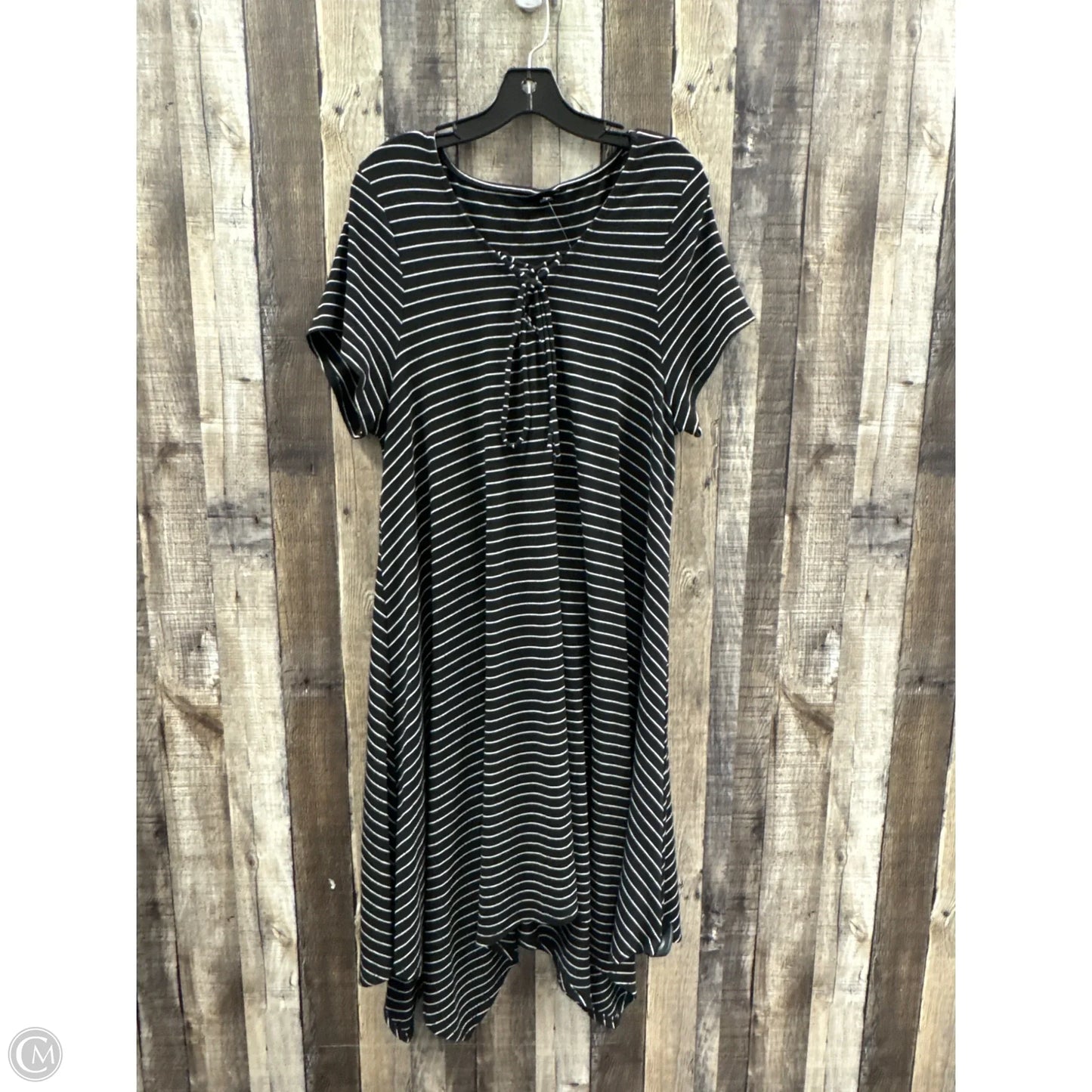 Dress Casual Maxi By Torrid In Striped Pattern, Size: 30