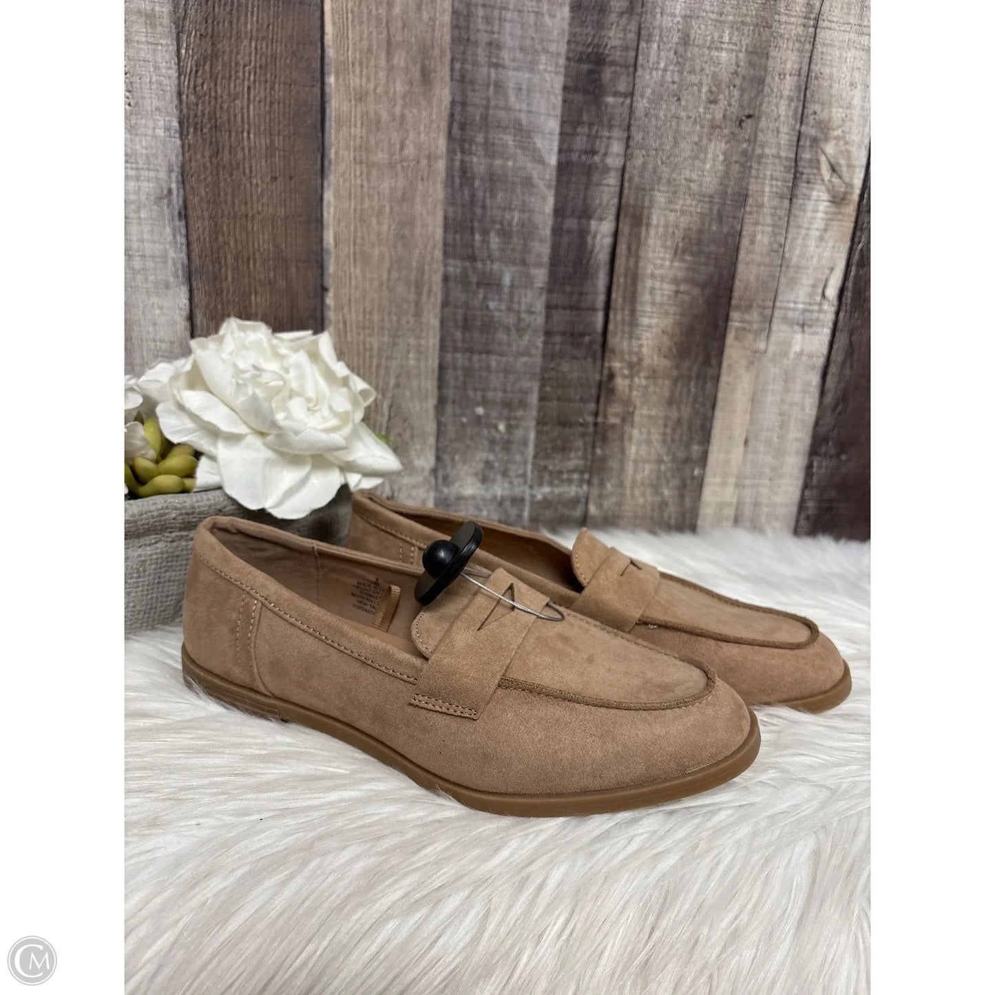Shoes Flats By Old Navy In Tan, Size: 8