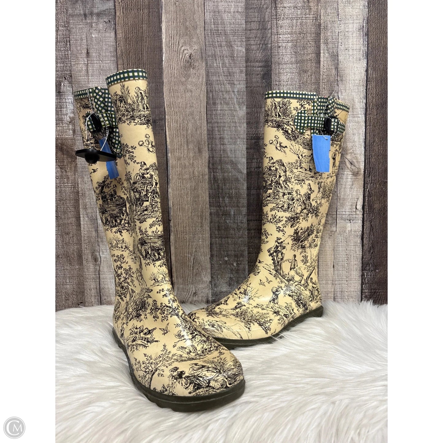 Boots Rain By Clothes Mentor In Beige, Size: 9