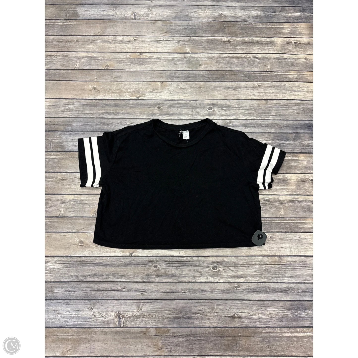 Top Short Sleeve By Divided In Black, Size: L