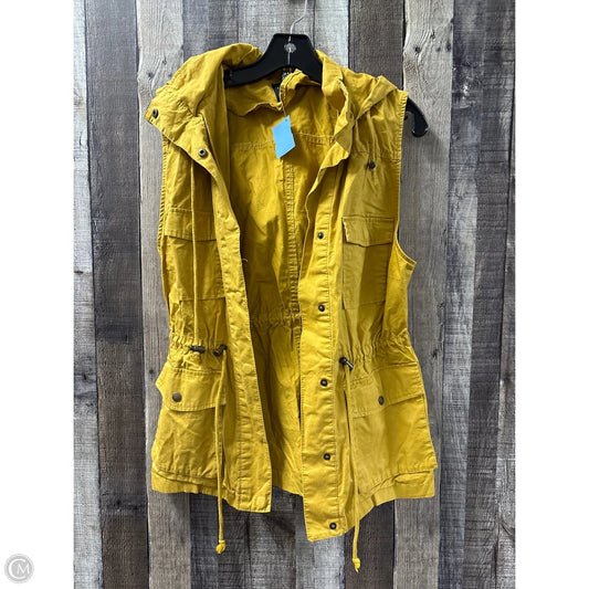 Vest Other By Love Tree In Gold, Size: L