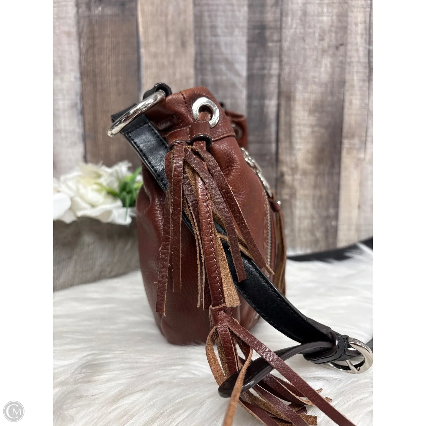 Crossbody Leather By B. Makowsky, Size: Medium