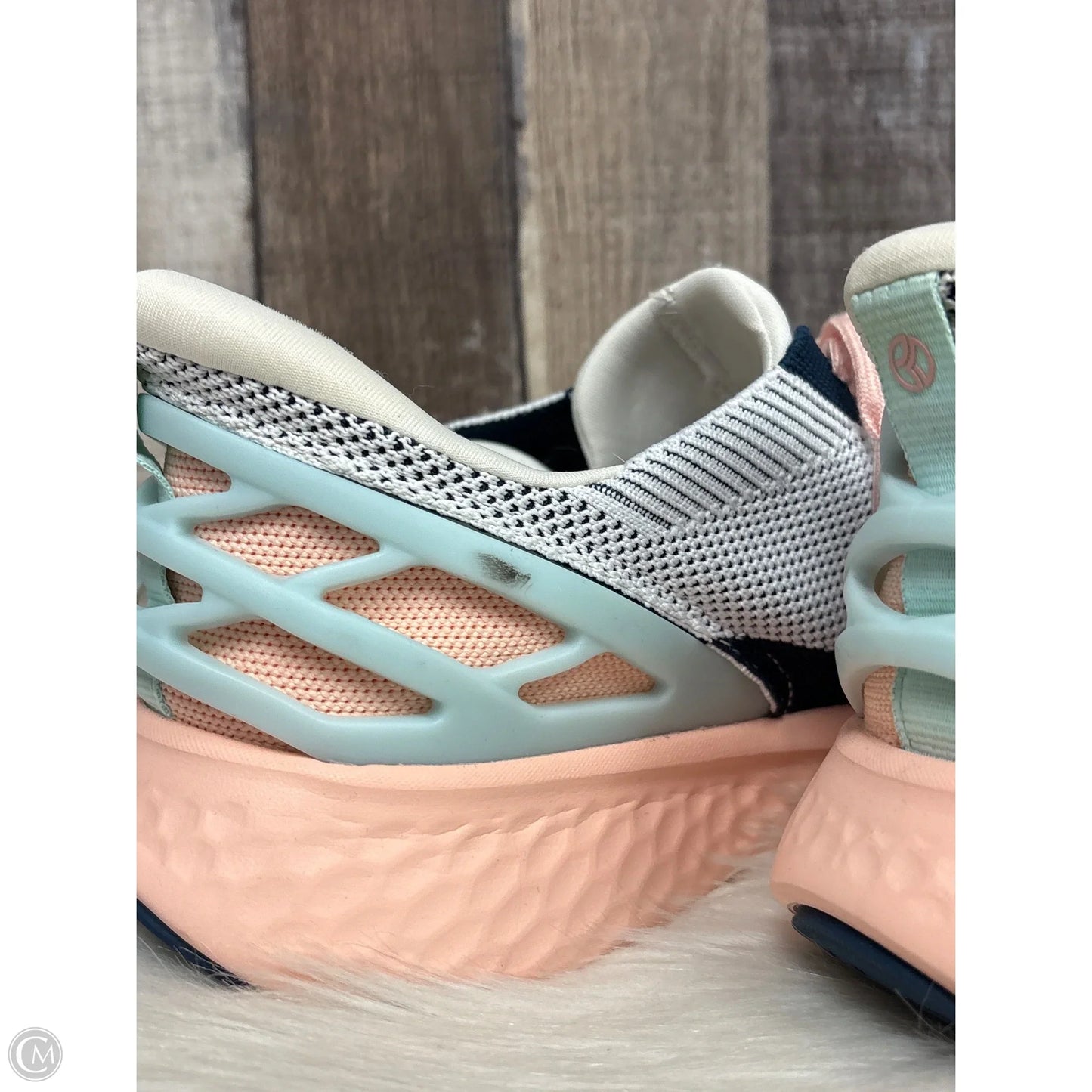 Shoes Athletic By Cme In White, Size: 9