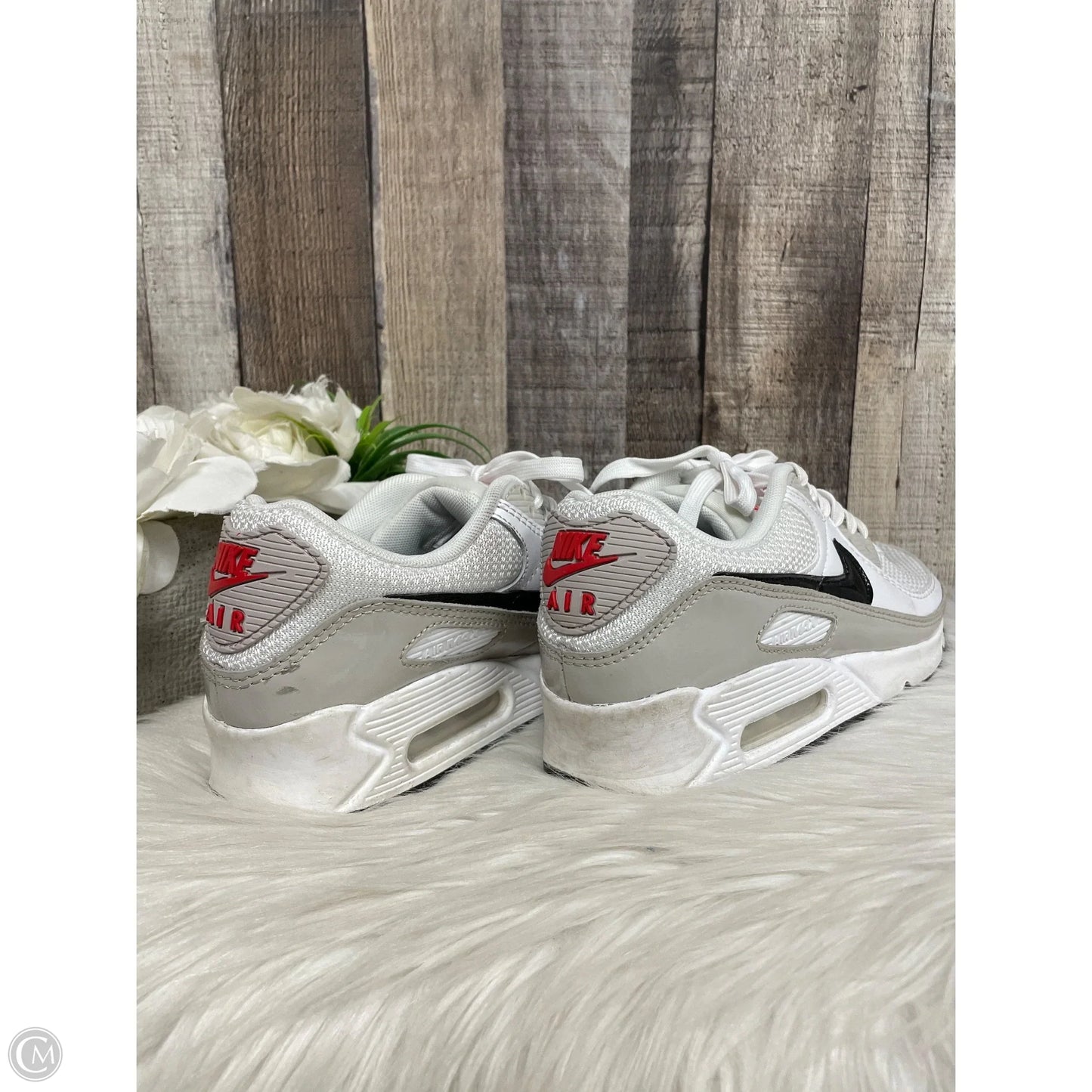 Shoes Athletic By Nike In White, Size: 7.5