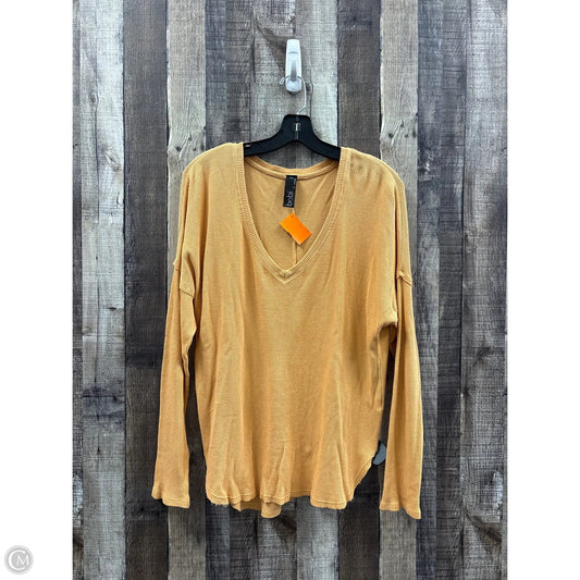 Top Long Sleeve By Bobi In Gold, Size: L