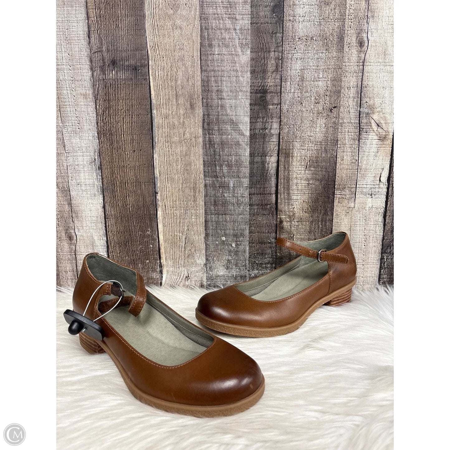 Shoes Heels Block By Dansko In Brown, Size: 5