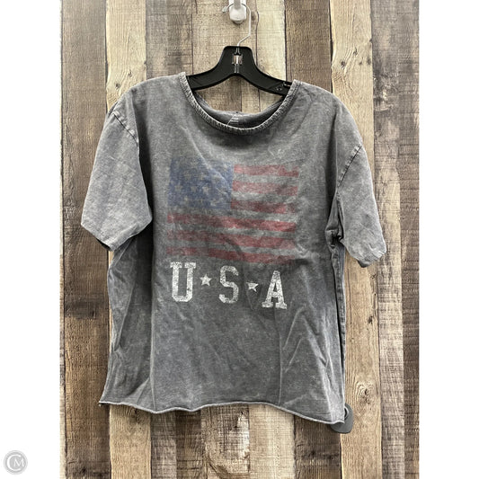 Top Short Sleeve By Caution To The Wind In Grey, Size: L