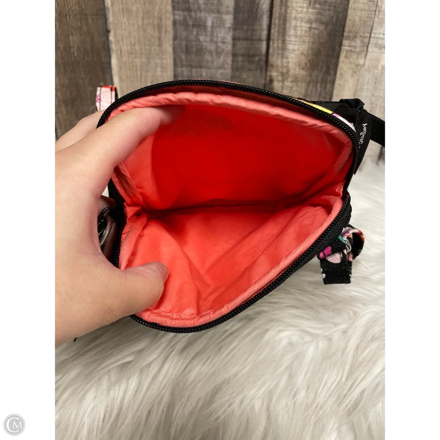 Handbag By Vera Bradley, Size: Small