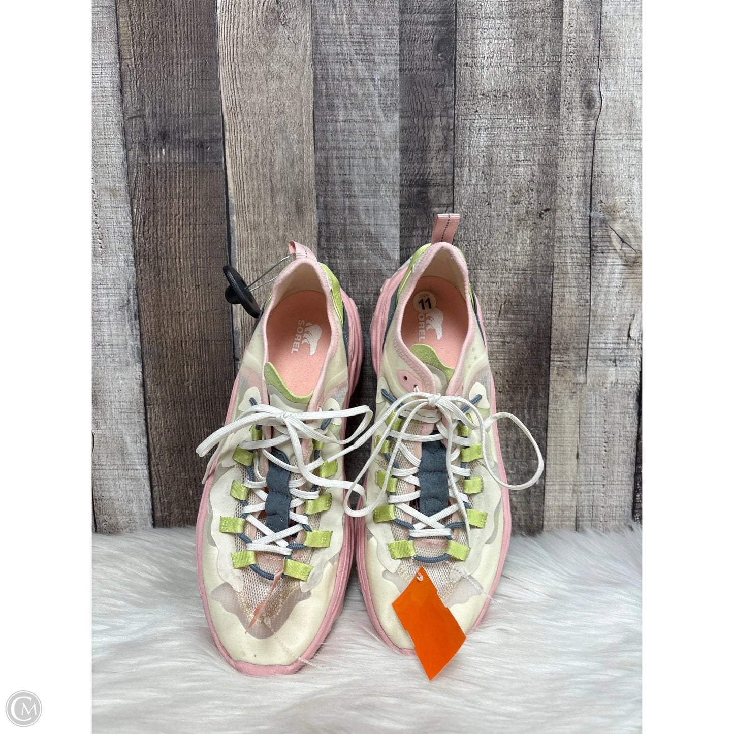 Shoes Athletic By Sorel In Cream, Size: 11