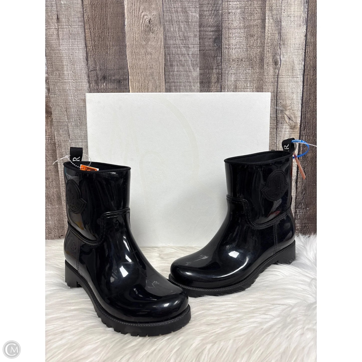 Boots Luxury Designer By Moncler In Black, Size: 8