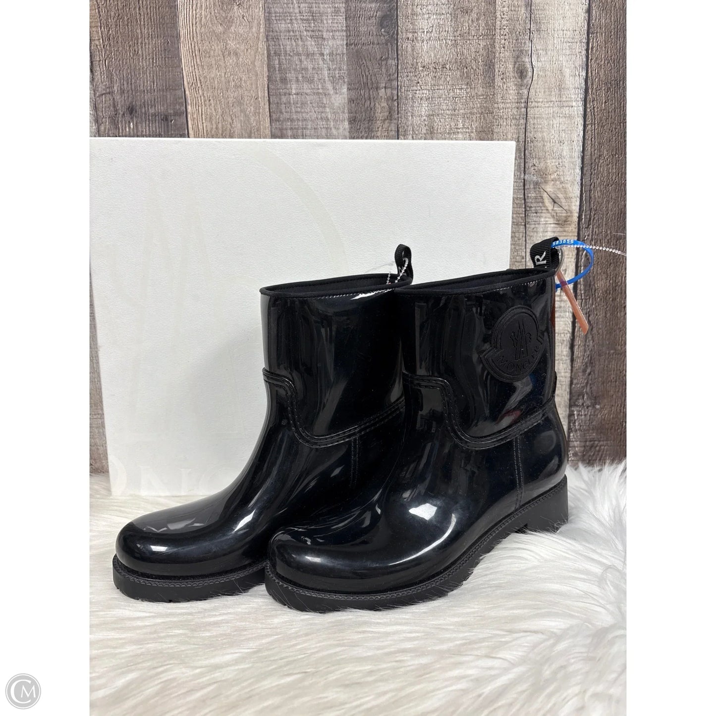 Boots Luxury Designer By Moncler In Black, Size: 8