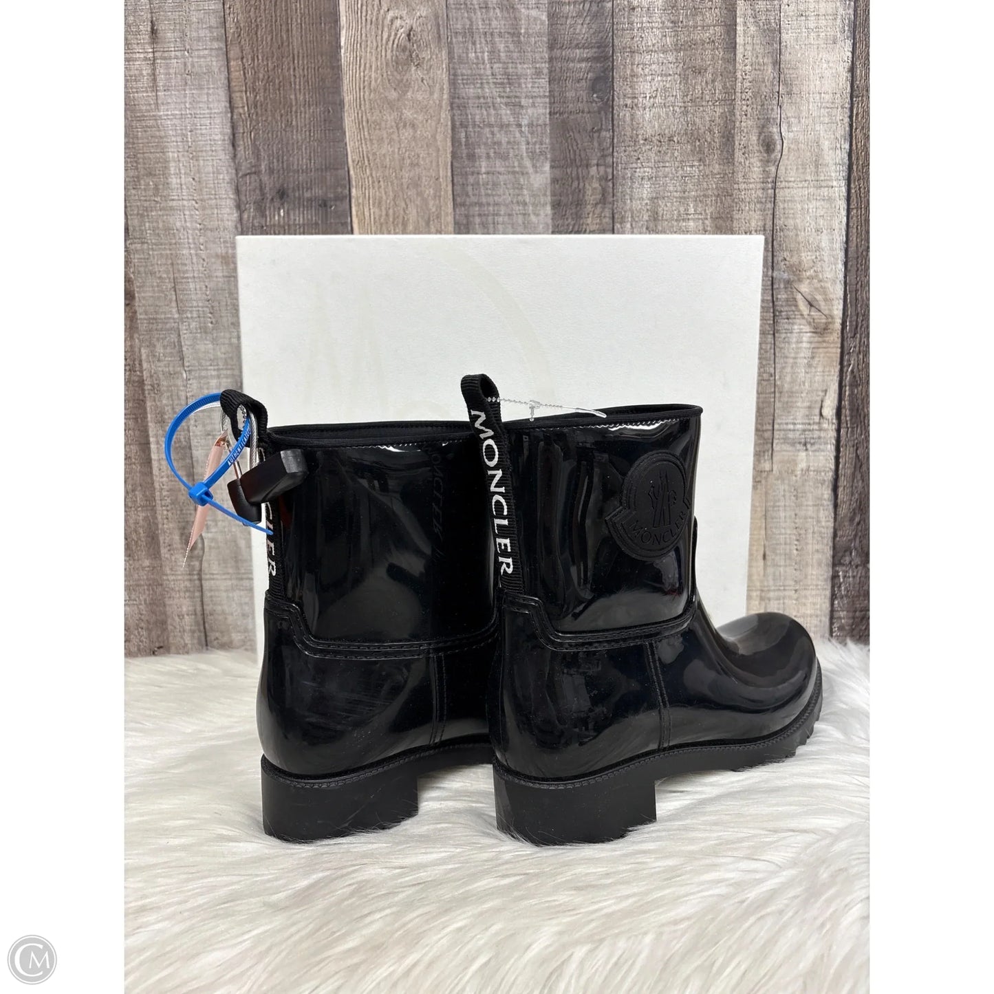 Boots Luxury Designer By Moncler In Black, Size: 8