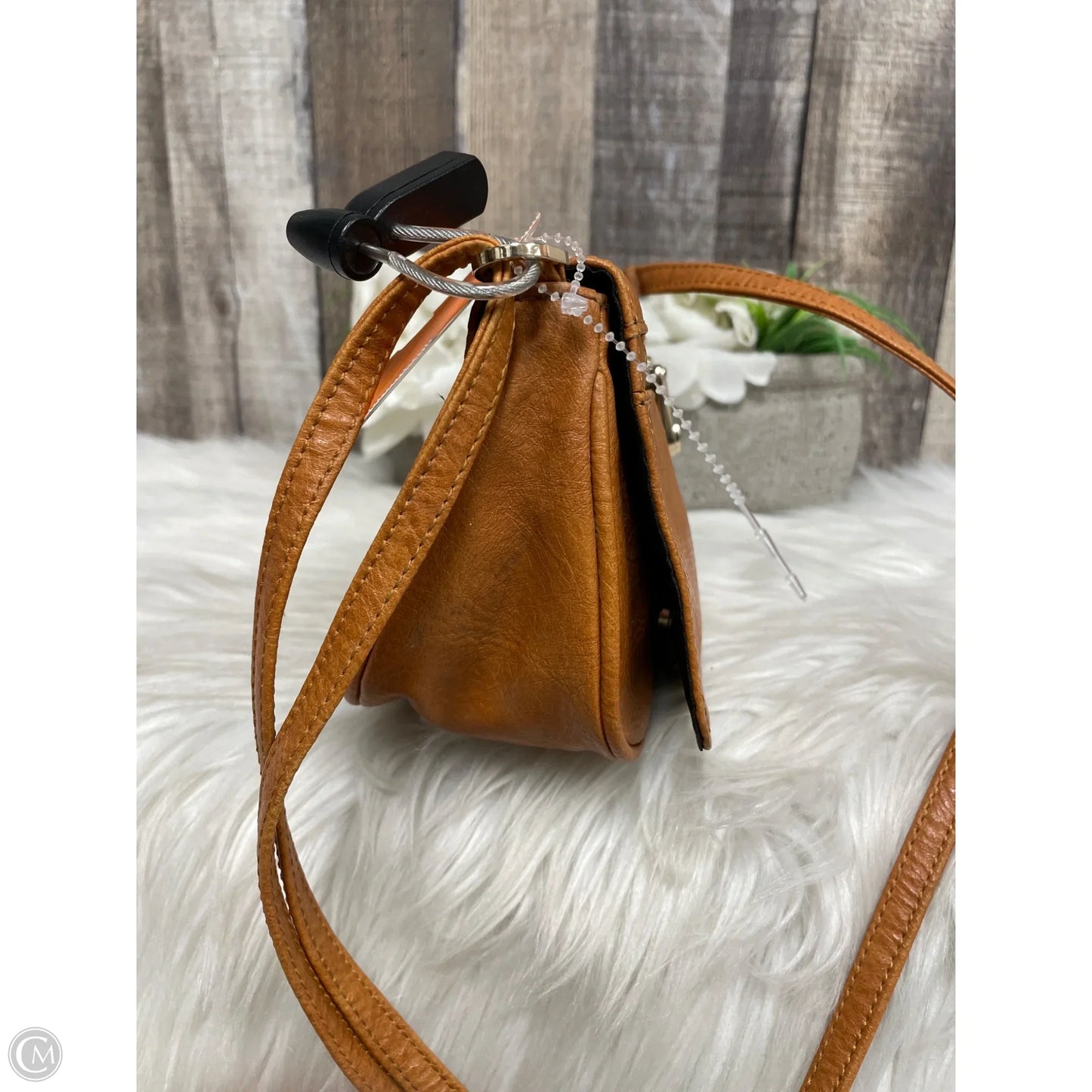 Crossbody By Kenneth Cole Reaction, Size: Small