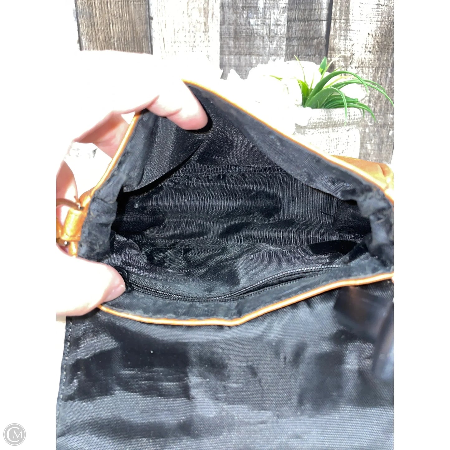 Crossbody By Kenneth Cole Reaction, Size: Small